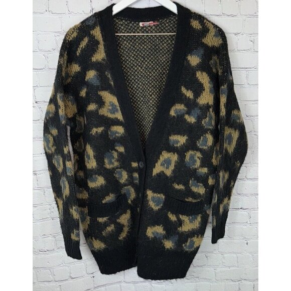 ECOTE Women’s Leopard Brushed Boyfriend Cardigan Sweater Size XS/Small - Picture 1 of 7